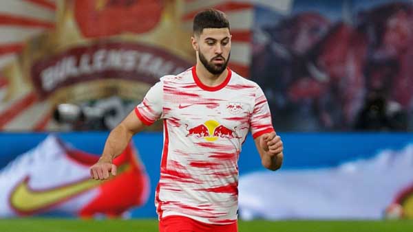 Những ngôi sao bóng đá trẻ hứa hẹn "bước ra ánh sáng" trong năm 2022