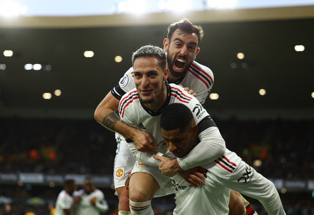 Lịch thi đấu Ngoại hạng Anh hôm nay 14/1: MU đại chiến Man City