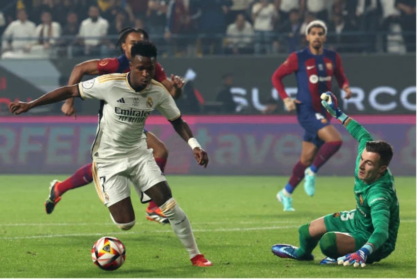 Real Madrid giành Siêu Cup Tây Ban Nha sau khi 'hủy diệt' Barca