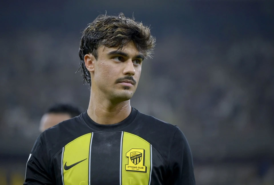 West Ham "giải cứu" ngôi sao tại Saudi Arabia