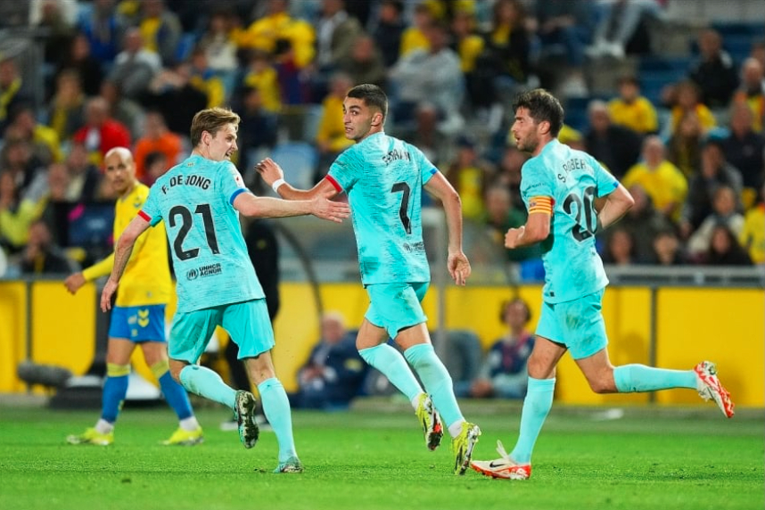 Barca thắng ngược Las Palmas, nỗ lực bám đuổi Real Madrid
