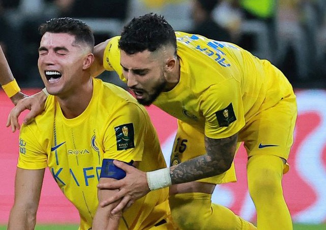 Ronaldo khóc nức nở vì thua Al Hilal, chính thức trắng tay