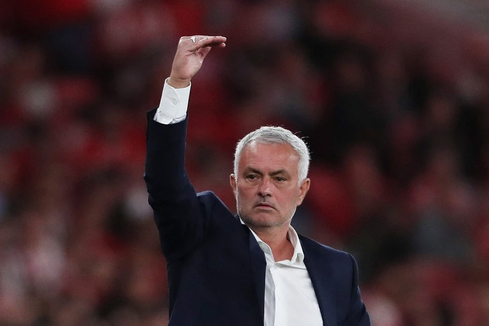 Mourinho nới rộng mạch bất bại ở Bồ Đào Nha