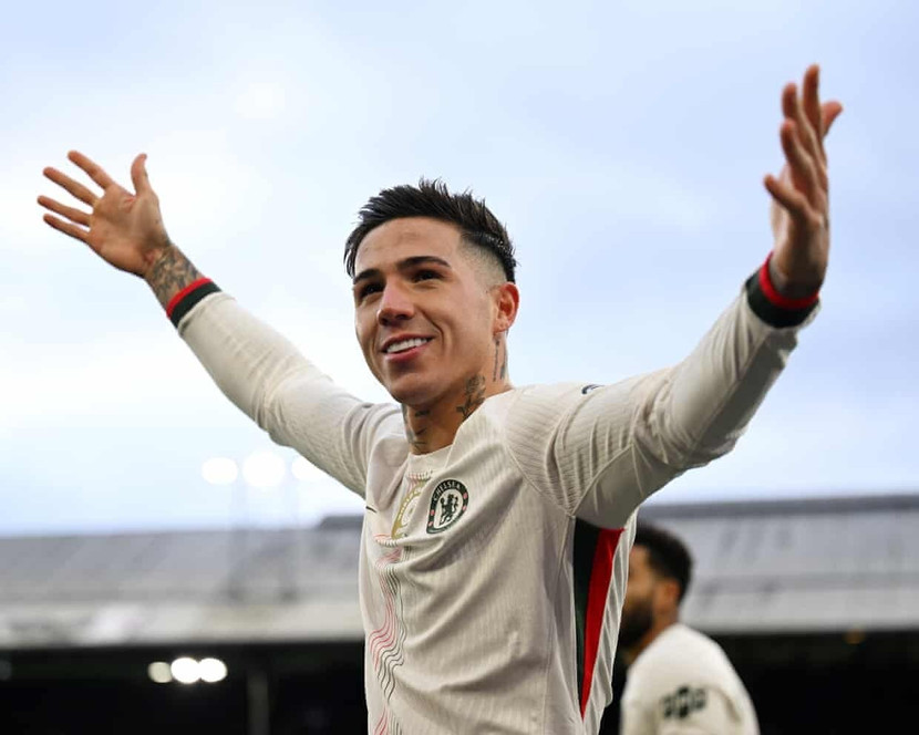 Thắng thuyết phục, Chelsea trở lại top 4 Ngoại hạng Anh